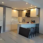Centre-ville, Clim, Wifi 2-4p Cannes