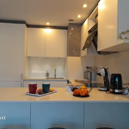 Centre-ville, Clim, Wifi 2-4p 아파트 *